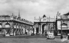 54 Nancy L Arc de Triomphe III